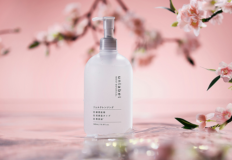 把配方印在瓶身上，成分營銷都有什么新玩法？