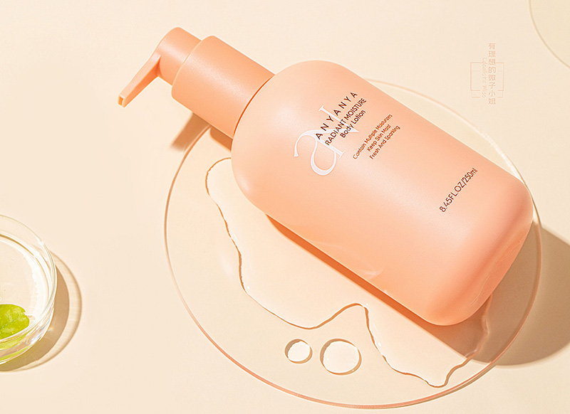 Dior“羽衣霓裳”杠上花西子，國際大牌也想做“中國風(fēng)”