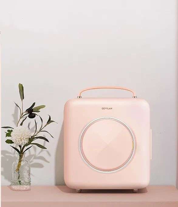 市場(chǎng)規(guī)模將超10億？如何保存化妝品成了一門生意